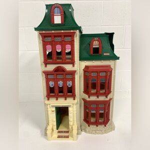 Vintage Fisher Price Dollhouse Loving Family Christmas Musical Lights up